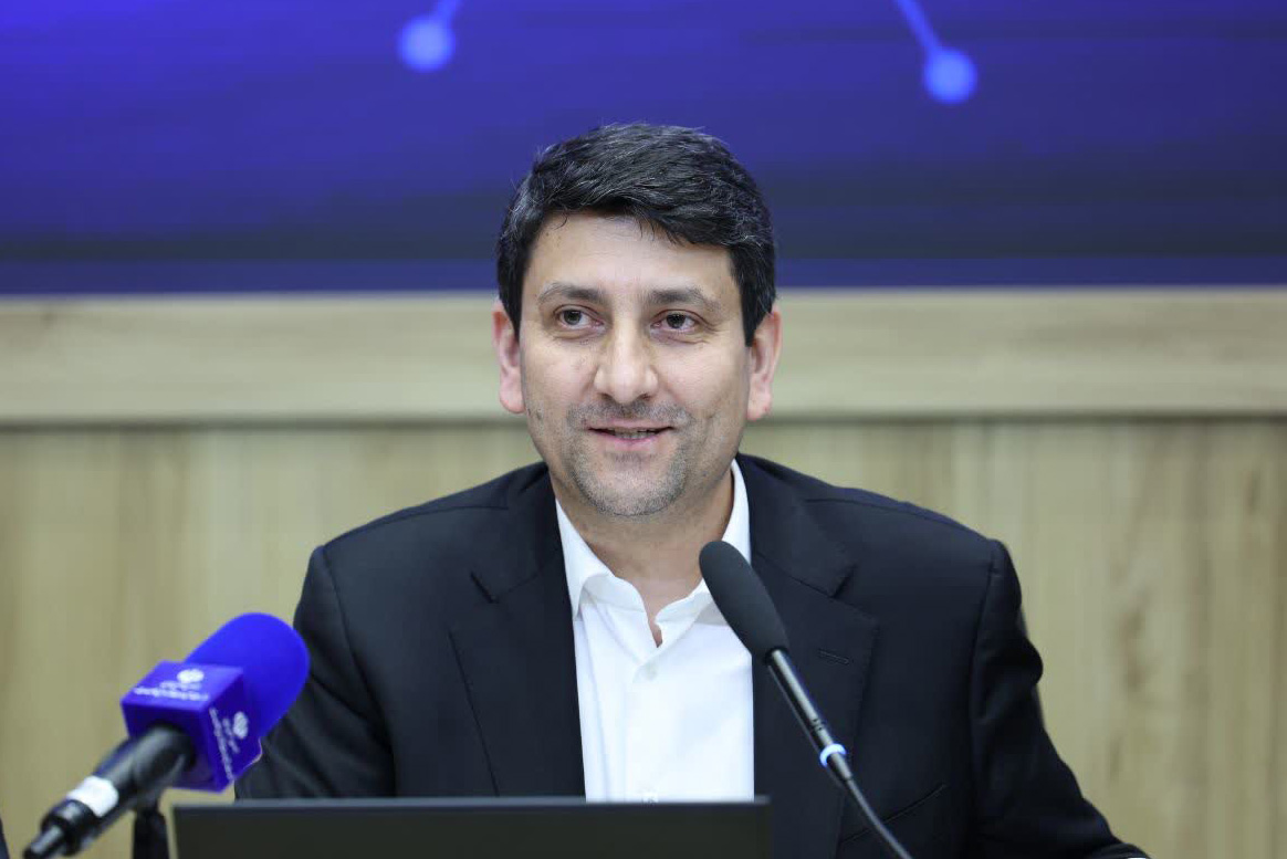 سفر استانی وزیر ارتباطات به استان کرمان